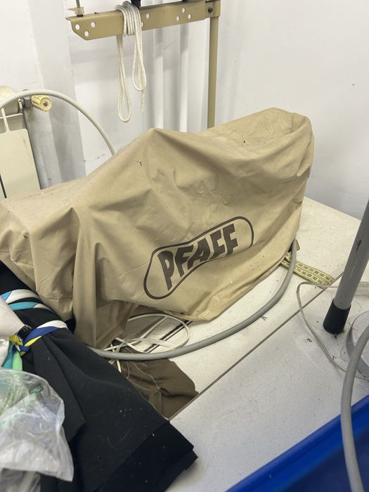 Masina de cusut Pfaff 561