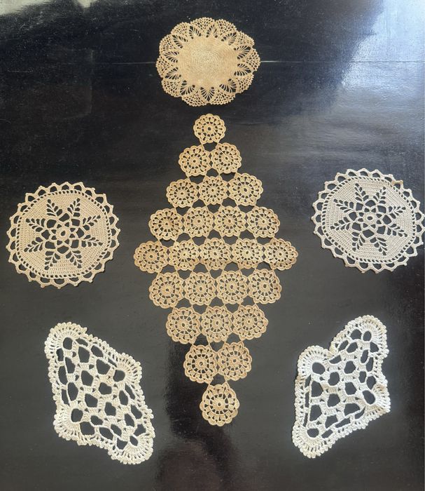 Красиви покривки на една кука + подарък