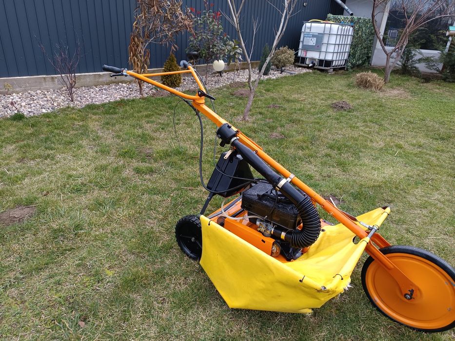 Mașină taiat vegetația As Muhler