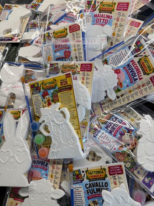 Set Handmade de Pictat pentru Copii – Figurine din Ipsos + Culori + Pensulă