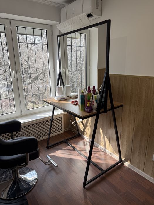 Зеркало парикмахерское