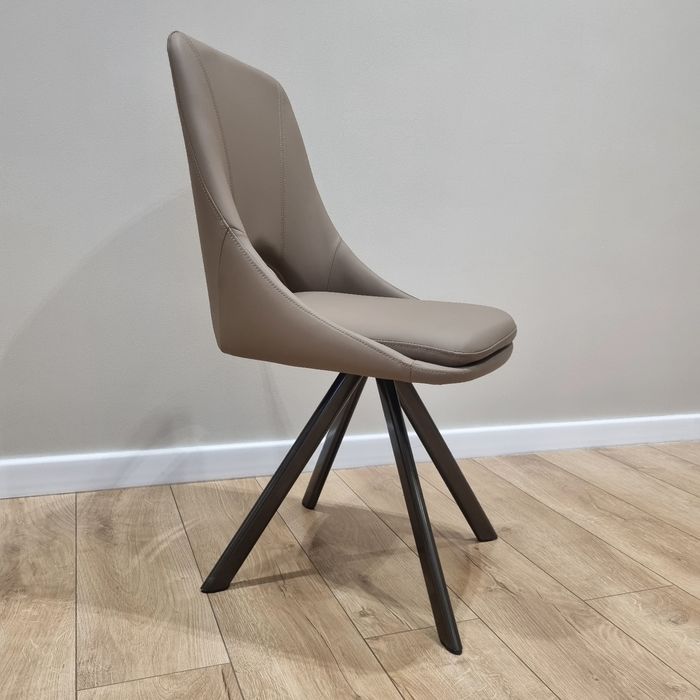 Продаются стулья для гостиной