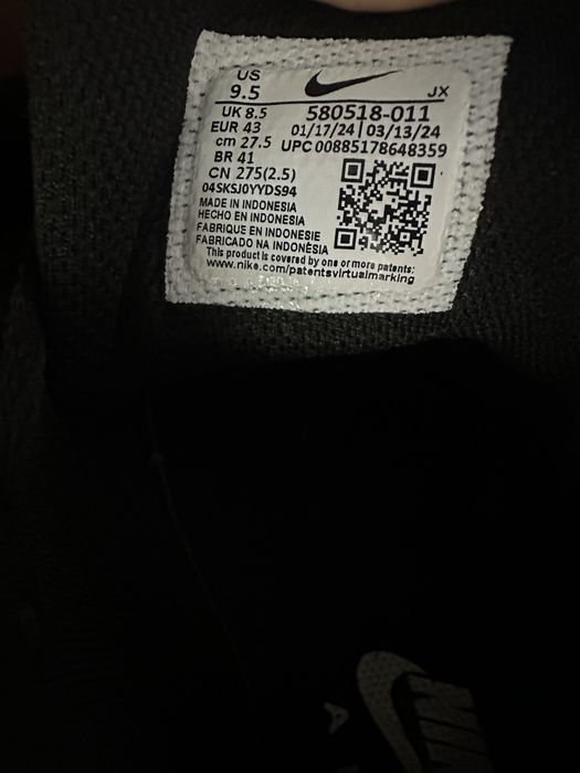 Nike Air Max Ivo —43 номер чисто нови