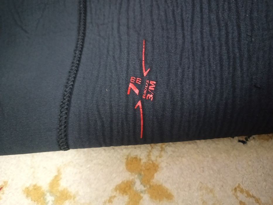 Гидрокостюм 7мм  продам