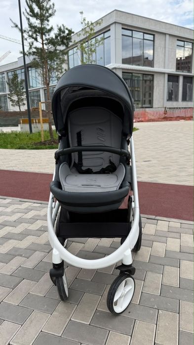 Продаю коляску Riko XD 2 в 1