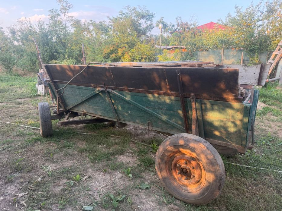 Căruță de vânzare