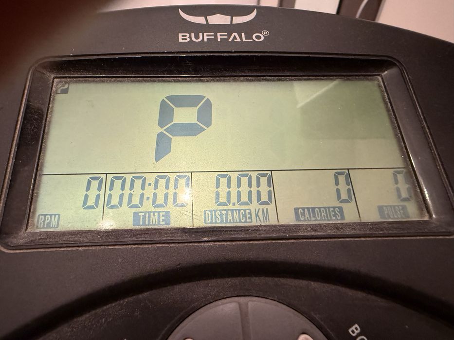 Bicicleta Buffalo fitness cu displei