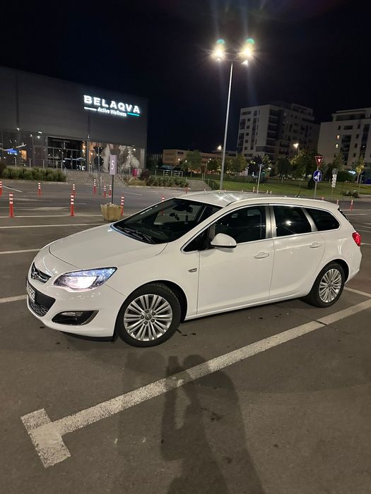 Opel Astra J 2014