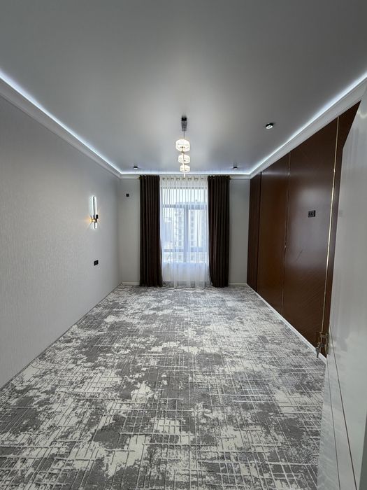 Продаётся квартира 2-х в бухара ситй