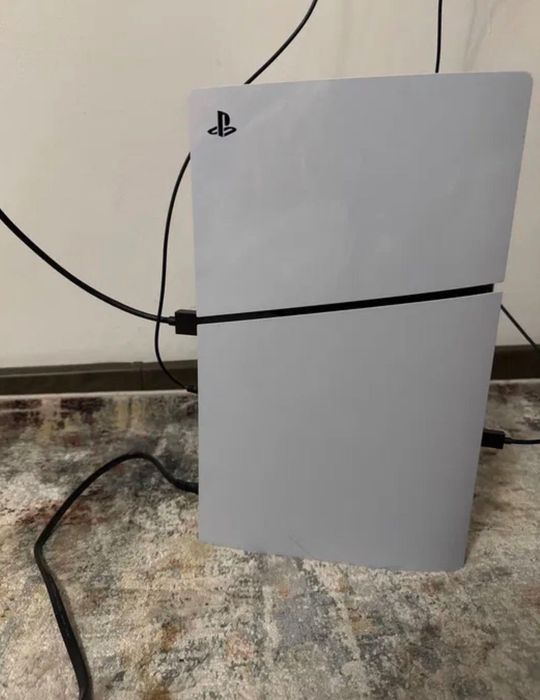 Продам playstation 5 slim digital edition