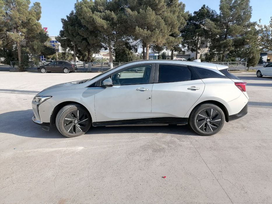 Buick Velite 6 электро мобиль сотилади