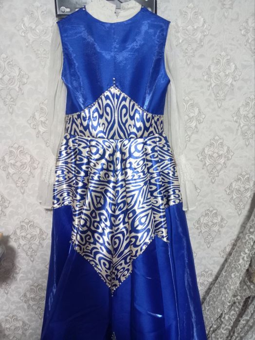 Ansambl kelin salom ko'ylak milliy uslubda