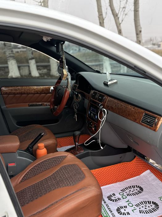 Lacetti 2009 avtomat