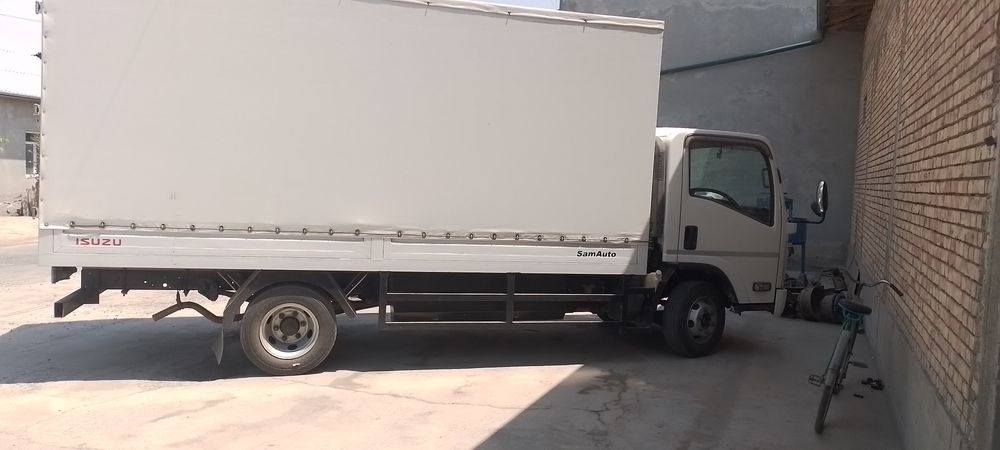 Исузи CNG NPR82L супер кандицонерр
