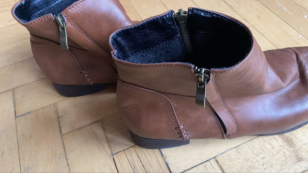 Лот мъжки обувки боти