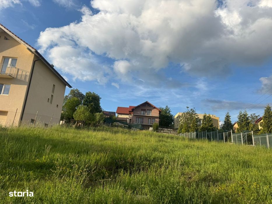 Teren 800 mp cu utilitati si autorizatie de  constructie | Cluj