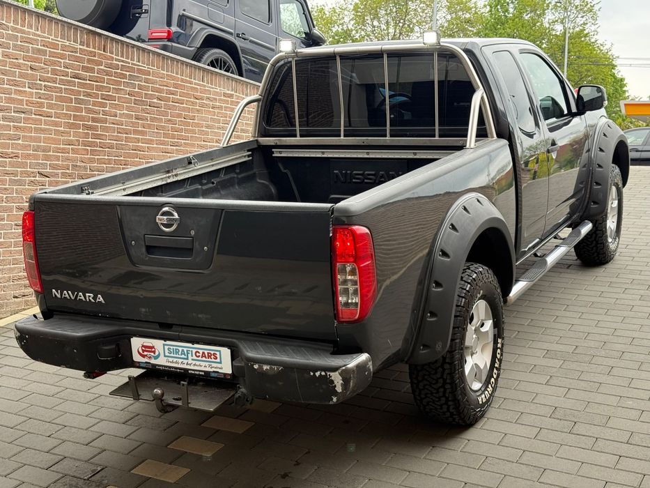 Nissan Navara Primul proprietar/Troliu 6 Tone nou !!! / Anvelope noi / 171 PS