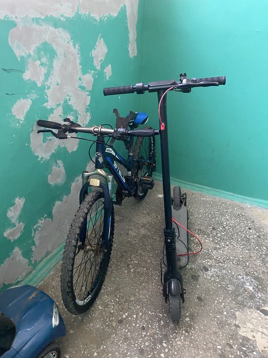 Продам электро самокат и велик