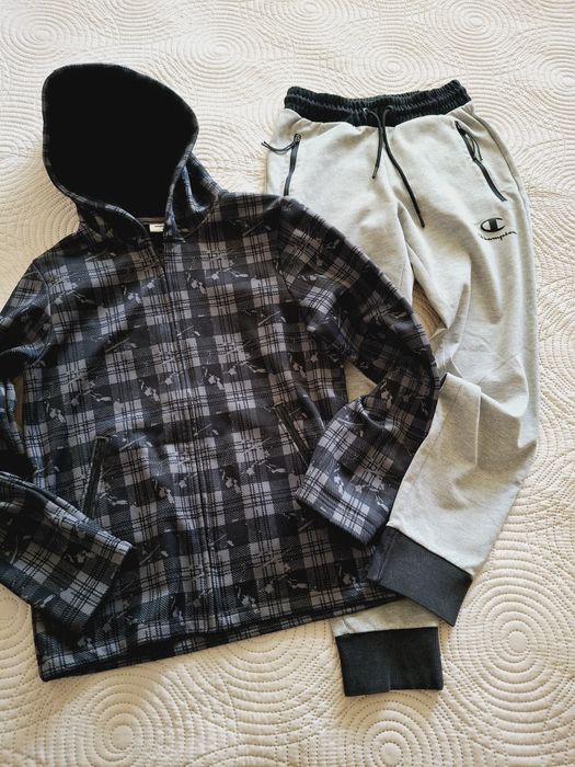 Спортен екип суичър и анцунг Champion 158