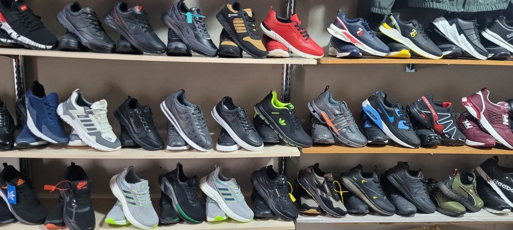 Продам магазин  на Складской