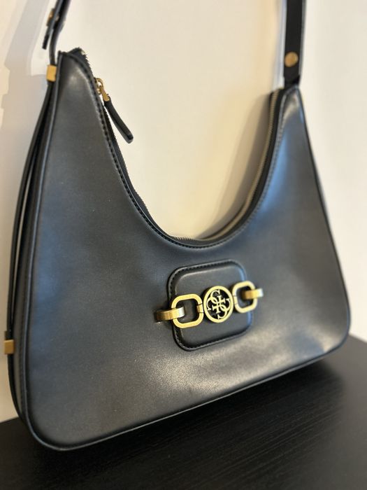 Кожена чанта GUESS