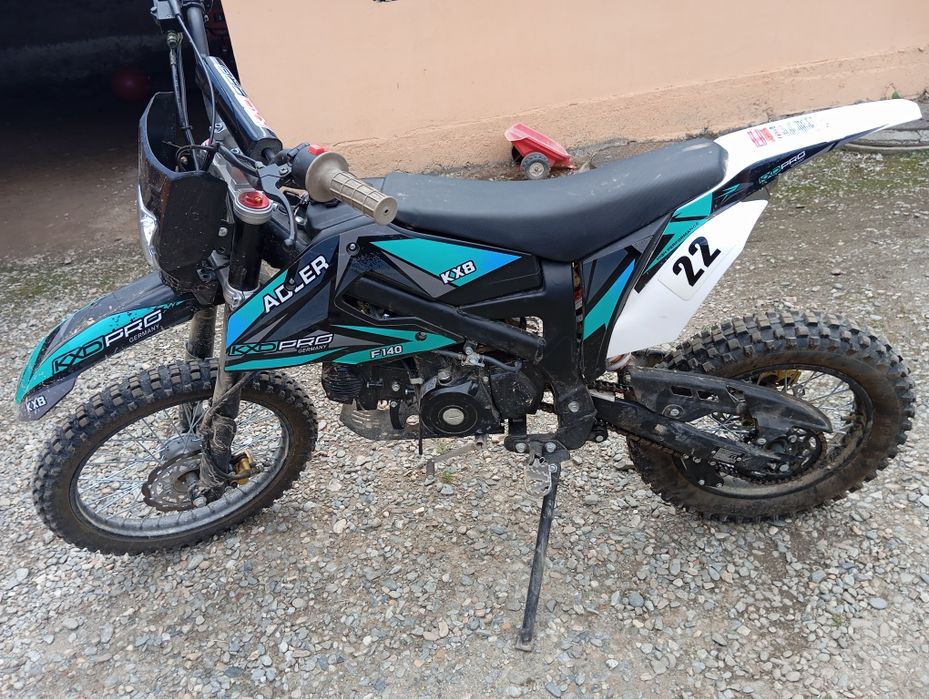 Cros 140 cc 2025