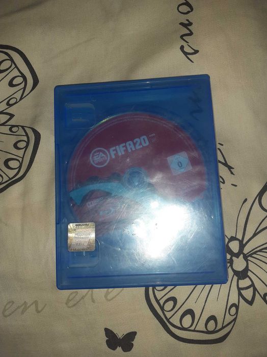 Fifa 20 ps4 folosit decat o singura data