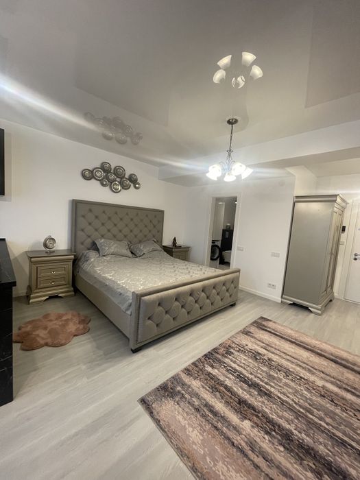 Închiriez apartament 40 mp,Central Park 2, etaj 2