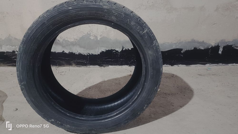 Продам шины 17 размер