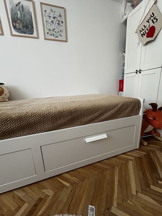 Vand pat divan Ikea