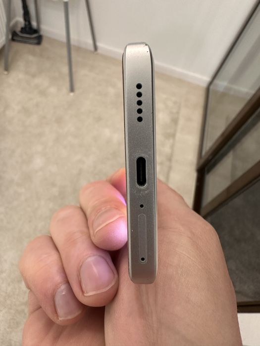 Vand Xiaomi Redmi Note 13 Pro+