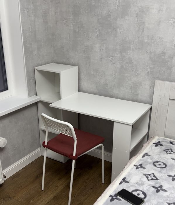 Компьютерные / офисные столы