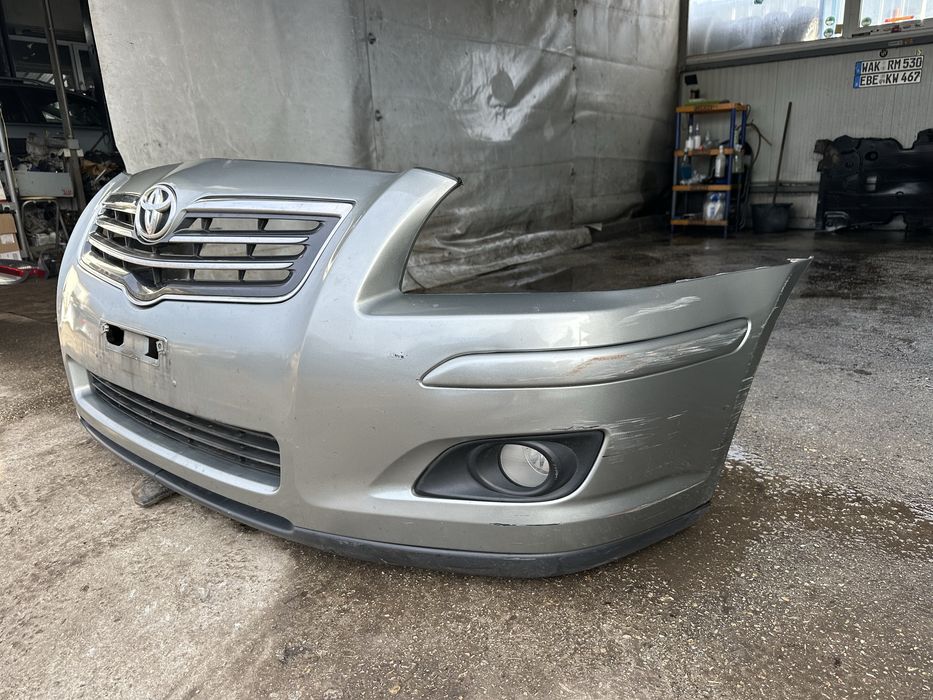 Предна броня комплект за Тойота Авенсис T25 facelift