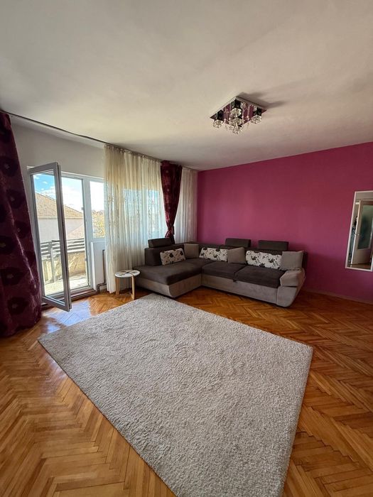 Inchiriez apartament cu o camera