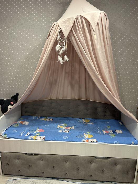 Продам детскую тахту