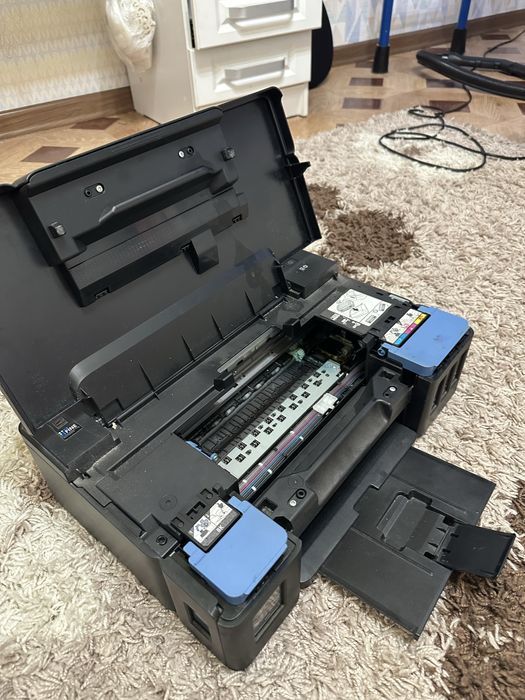 Принтер Canon на запчасти!!!