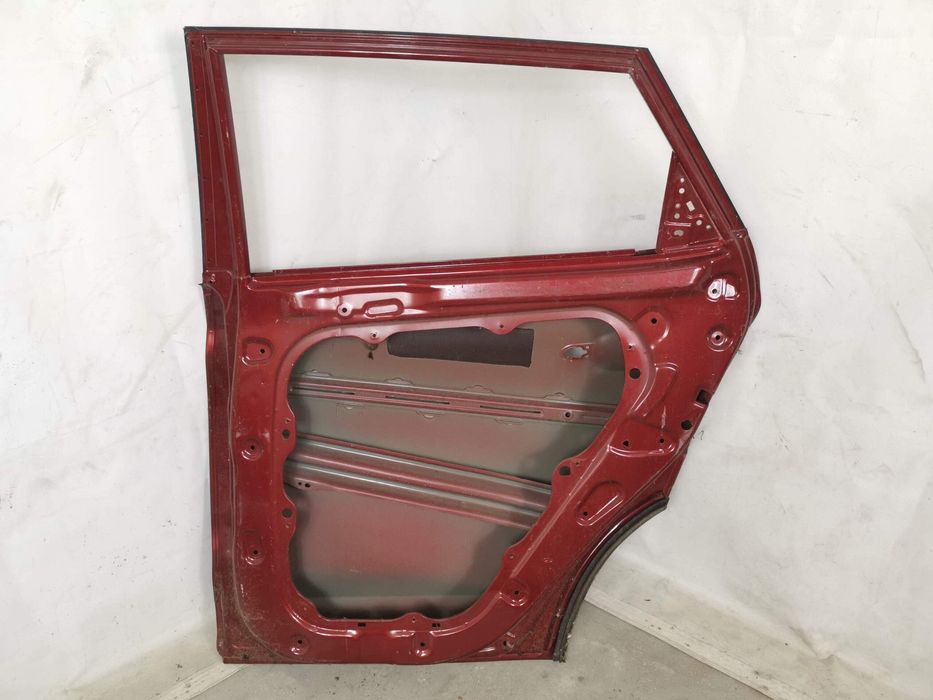 Хюндай Тусон / Hyundai Tucson 3 [ - ] Оригинална задна дясна врата в д