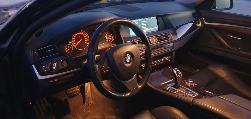 Продава се Bmw 550 i