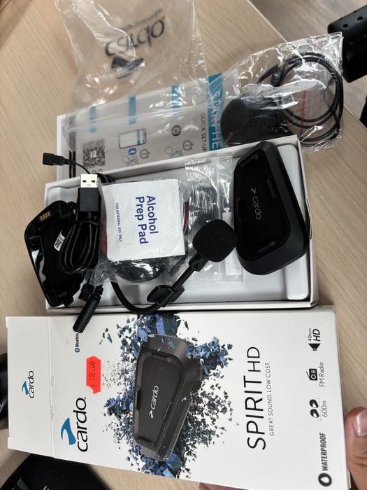 Intercom moto Cardo Spirit HD, complet echipat, nefolosit
