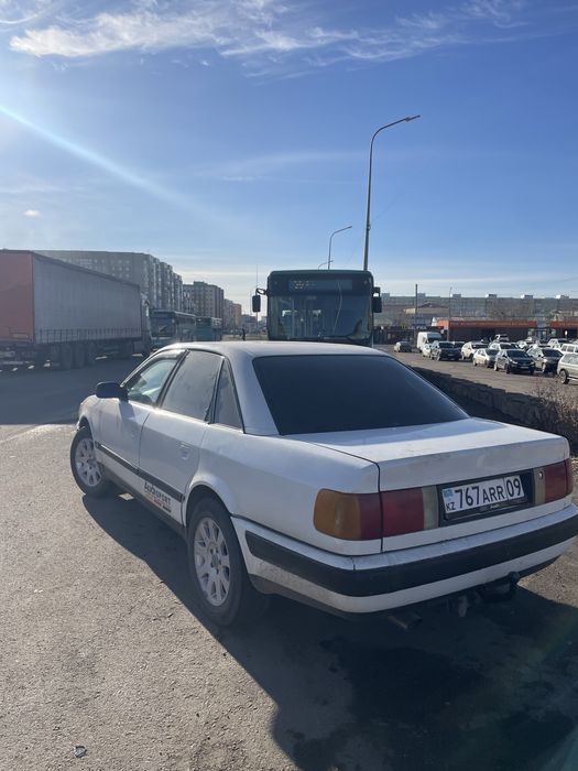 Ауди 100 2.3 корбиратор 1992г