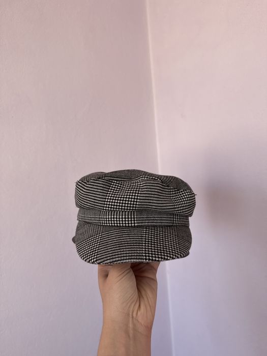 Дамски елегантни шапки Zara