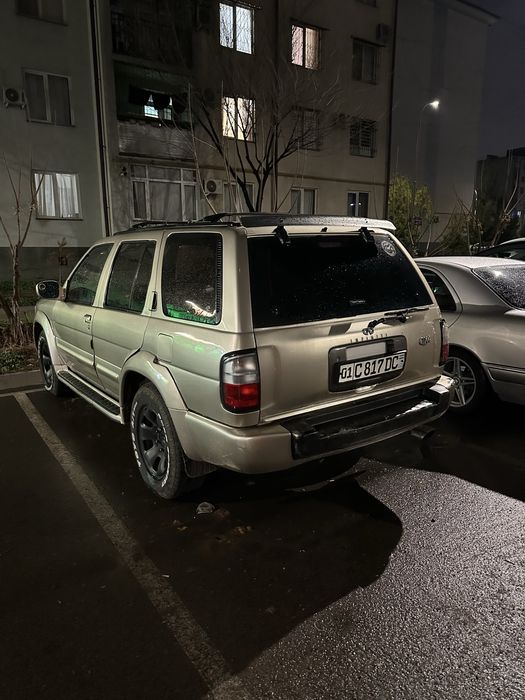 Ниссан патфайндр Qx4 американский фулл