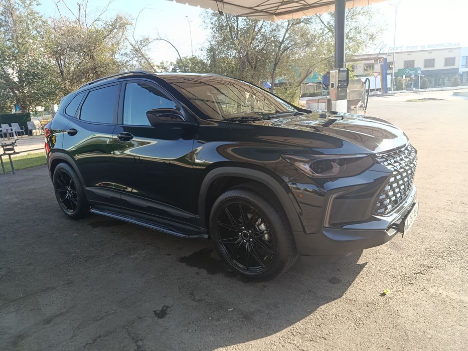 Tracker-2 Ltz (2023)