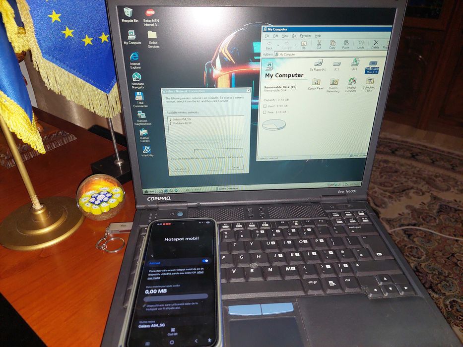 Laptop RETRO colectie Intel CompaQ EVO N600c - 25 + ani PERFECT