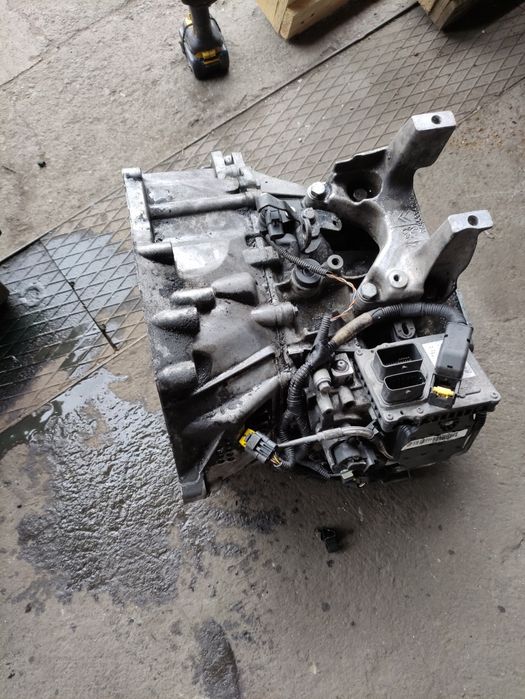 Роботизирана скоростна кутия за Пежо,Ситроен