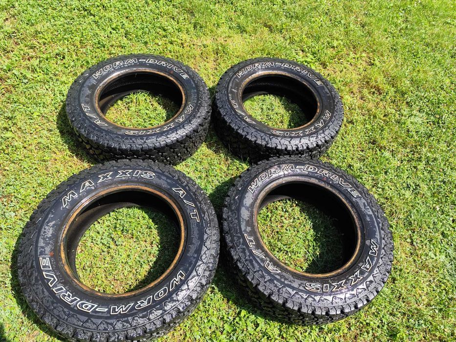 Всесезонни гуми MAXXIS 215/70 R16 WORM DRIVE AT980