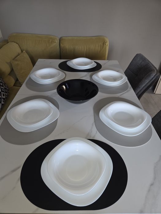 Сервиз за хранене 36 части и две големи купи