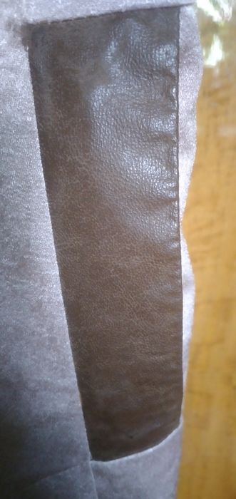 Платье на девушку. Очень элегантное.