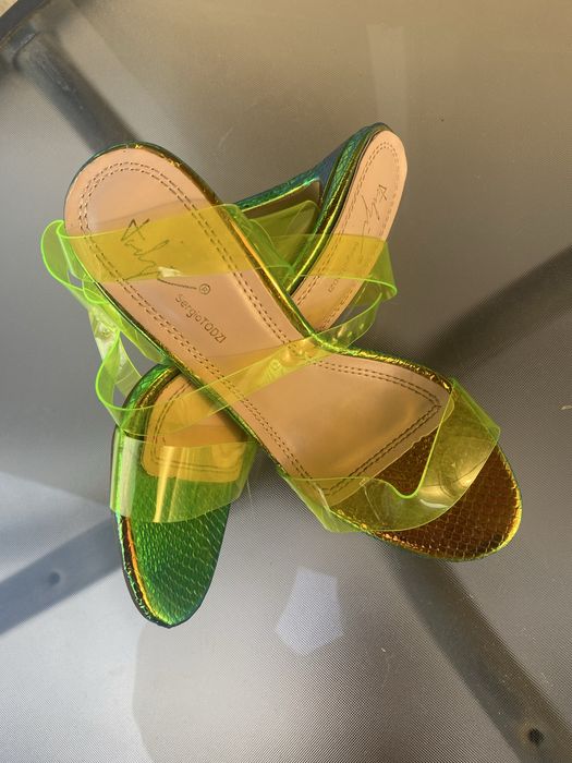 Pantofi cu toc verzi Shein, mărimea 36 – stare  bună – 60 lei