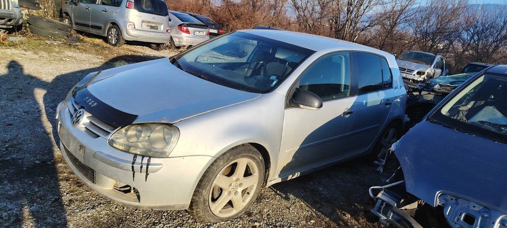 VW Golf 2,0 TDI, Фолксваген Голф 5 на части! Юли 2006